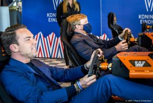 Thumbnail voor Robert Doornbos met knuppels mishandeld en beroofd van Rolex