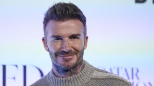 Thumbnail voor David Beckham heeft dwangstoornis en poetst 's nachts kaarsen: 'Ik weet het, het is raar'