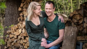 Thumbnail voor Over koetjes en kalfjes: zo gaat het nu met Jouke en Karlijn uit 'Boer zoekt Vrouw'