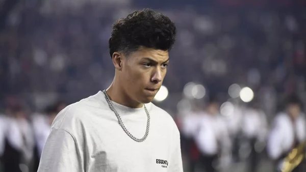 TikTok ster Jackson Mahomes seksuele geweldpleging