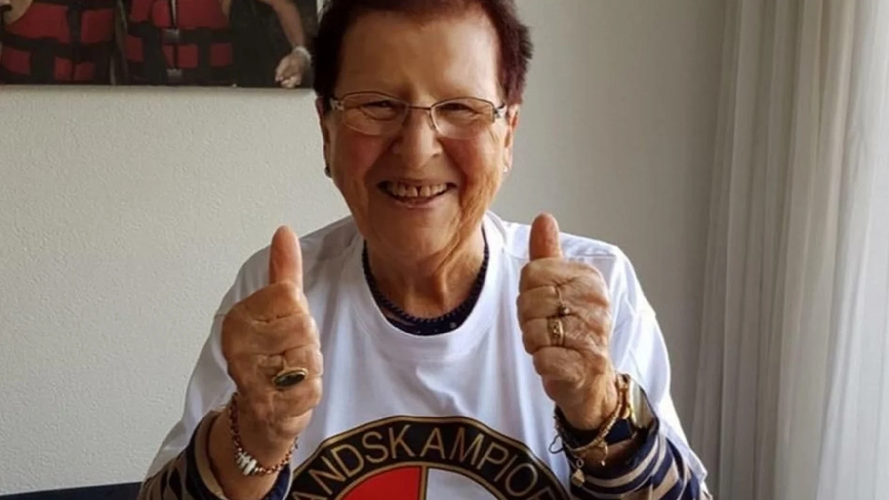 Terminaal zieke Magda van Tiel (88) heeft Feyenoord kampioen zien worden: 'We hebben gejuicht natuurlijk'