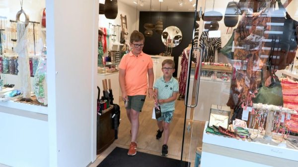 Kinderen cadeautje Sabrine 'Steenrijk, Straatarm'
