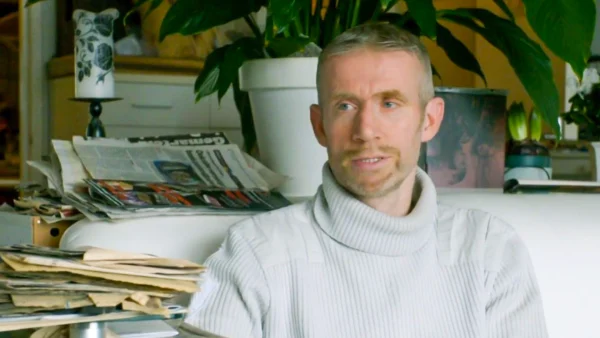 Extreemrechtse Ben wil gezin, zegt hij in 'Rutger en de Nationalisten': 'Draag nu niet bij aan voortgang van ons volk'
