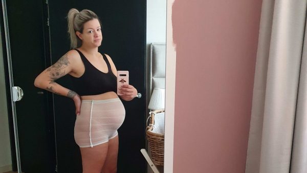 Charlotte (33) wil nooit meer bevallen: 'Het was traumatisch'