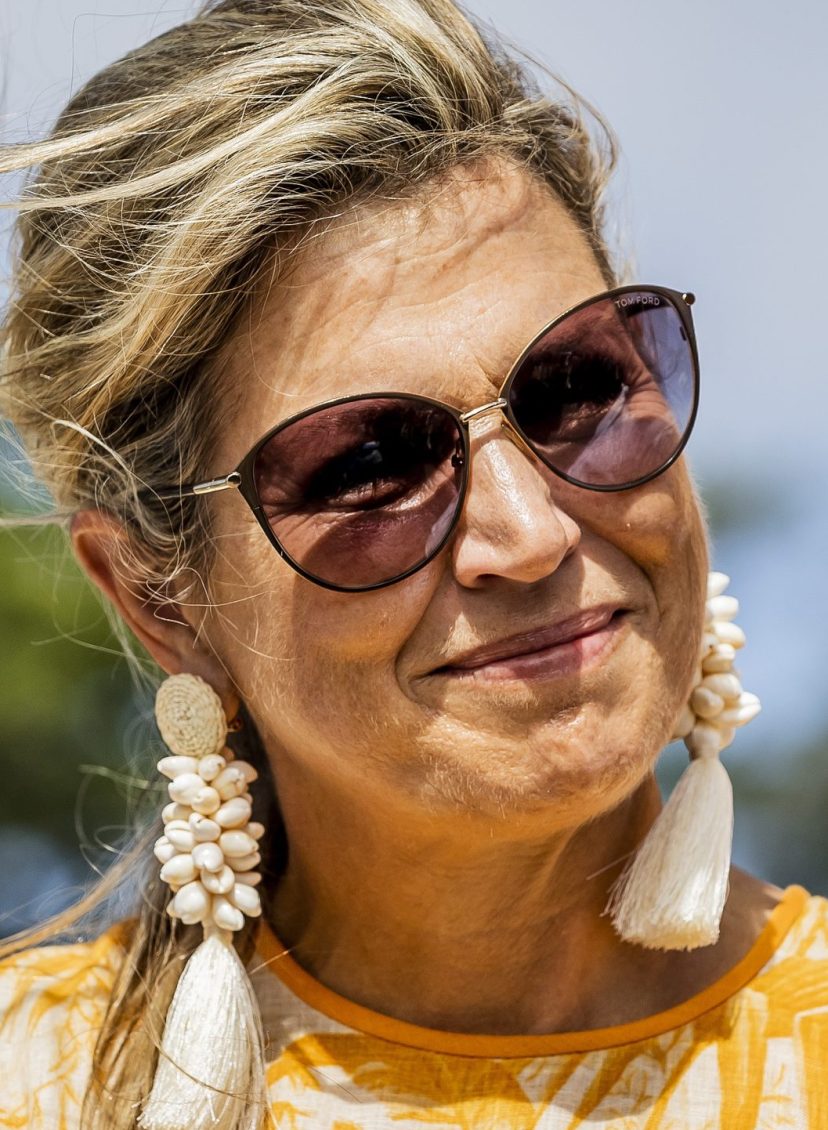 Koningin Maxima tijdens een bezoek aan Sint Eustatius
