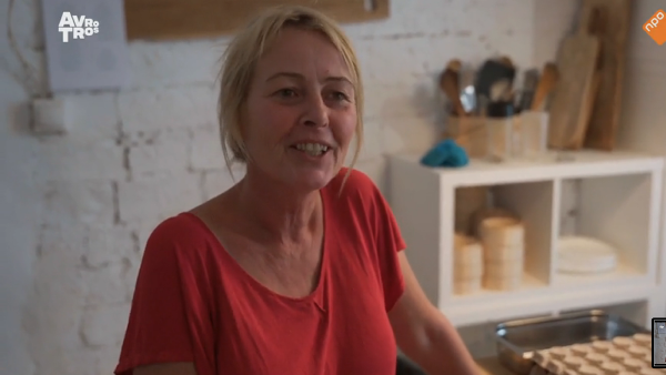 Madelon in 'Ik Vertrek' over overleden zoon Jesse: 'Ik denk dat hij trots op ons was geweest'