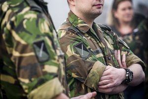 Thumbnail voor Militairen op hete kolen: defensie doet aangifte tegen eigen personeel om dure BBQ-cursus