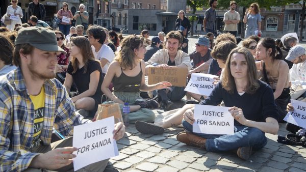Brusselse studenten protesteren vanwege uitspraak Sanda Dia