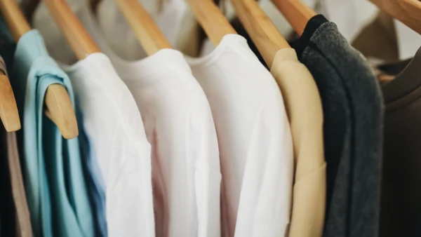 Stap in de goede richting: binnenkort weet je welke kleding duurzaam is geproduceerd