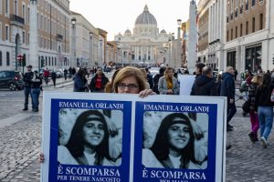 Thumbnail voor Ex-politieman: 'Emanuela Orlandi ligt begraven onder Engelenburcht in Rome'