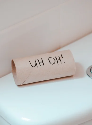 kamer en kwel mida uitwerpselen