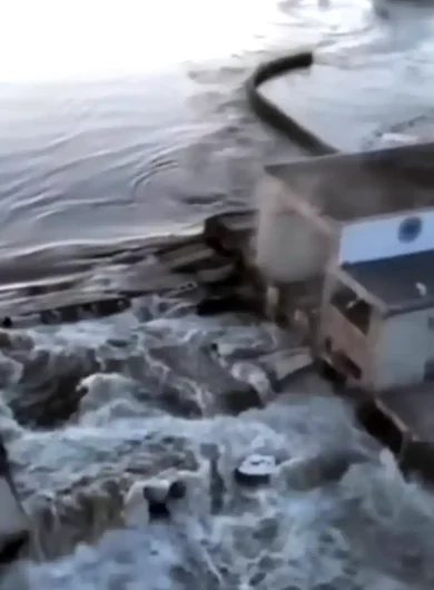 Verwoesting stuwdam Oekraïne