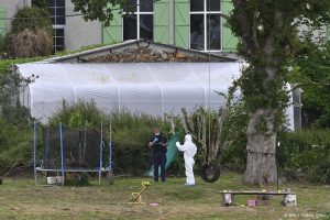 Thumbnail voor Nederlander in Frankrijk aangeklaagd voor moord op buurmeisje na slepende burenruzie