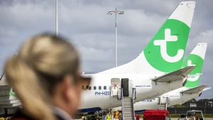 Thumbnail voor Transavia liet stagiairs als volwaardig cabinepersoneel werken