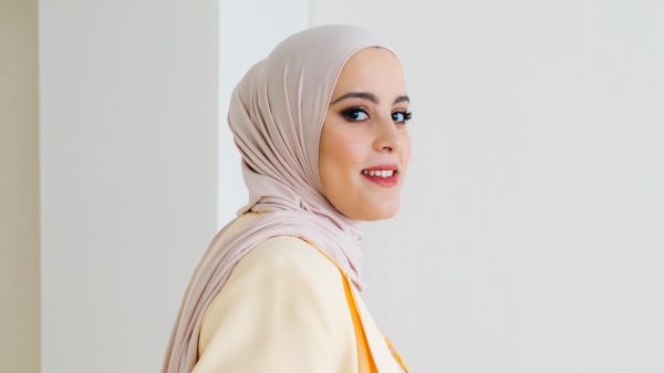 Hanan Challouki over onzekerheid als moeder: 'De lat ligt te hoog'