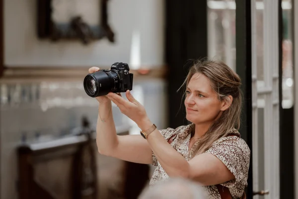 Miral ha trovato la sua passione per la fotografia grazie alle avversità