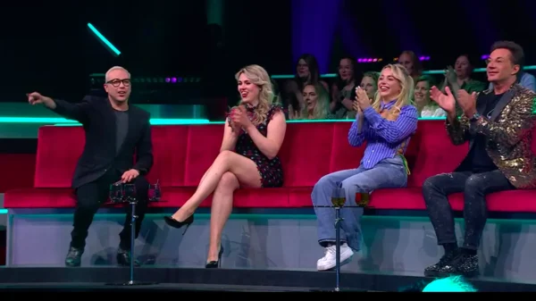 Dochter BN'er met 'heel erge podiumangst' verrast jury in 'Secret Duets'