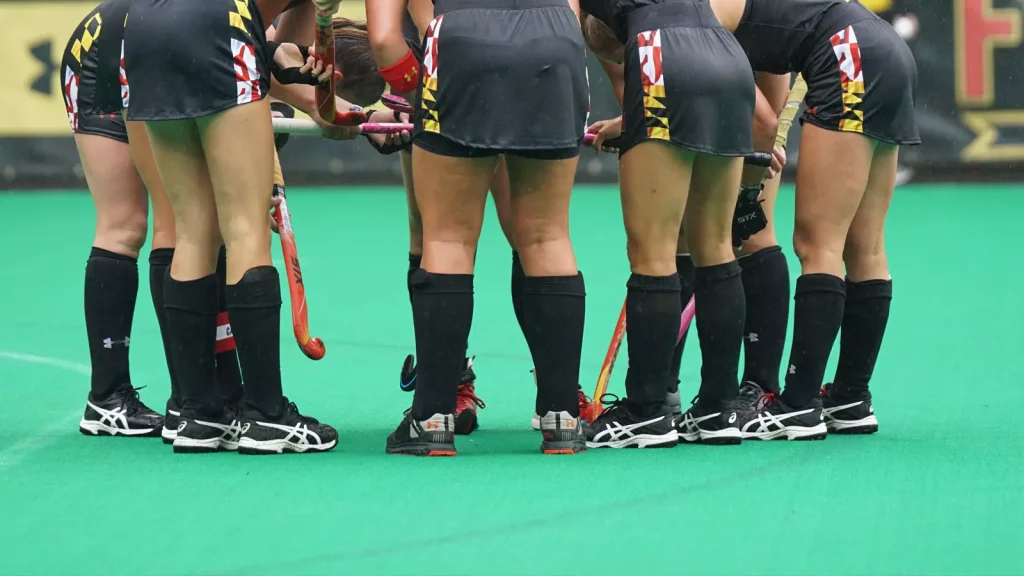 Toen was ik single Shiloh hockeyteam vriendin gepest