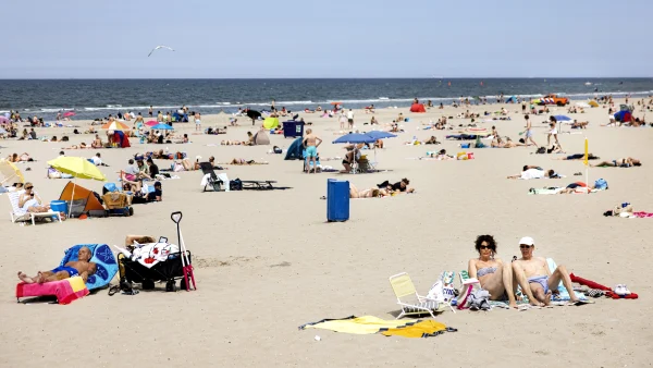 naakte man Hoek van Holland
