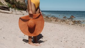 Thumbnail voor Claudia's rustige vakantie mondt uit in ordinair zuipfestijn: 'Een vrouw greep hem bij zijn kruis, waar zijn dochter bij was'