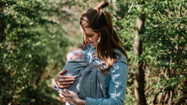 Bodiens schoonmoeder mag haar niet: 'Ze begon te huilen, want ze was niet blij met de baby'