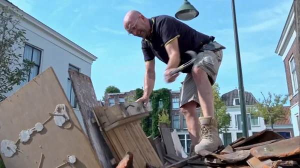 Klusser alleen door in De Moeite Waard?! als compagnon terug in loondienst gaat: 'Het is spijtig'