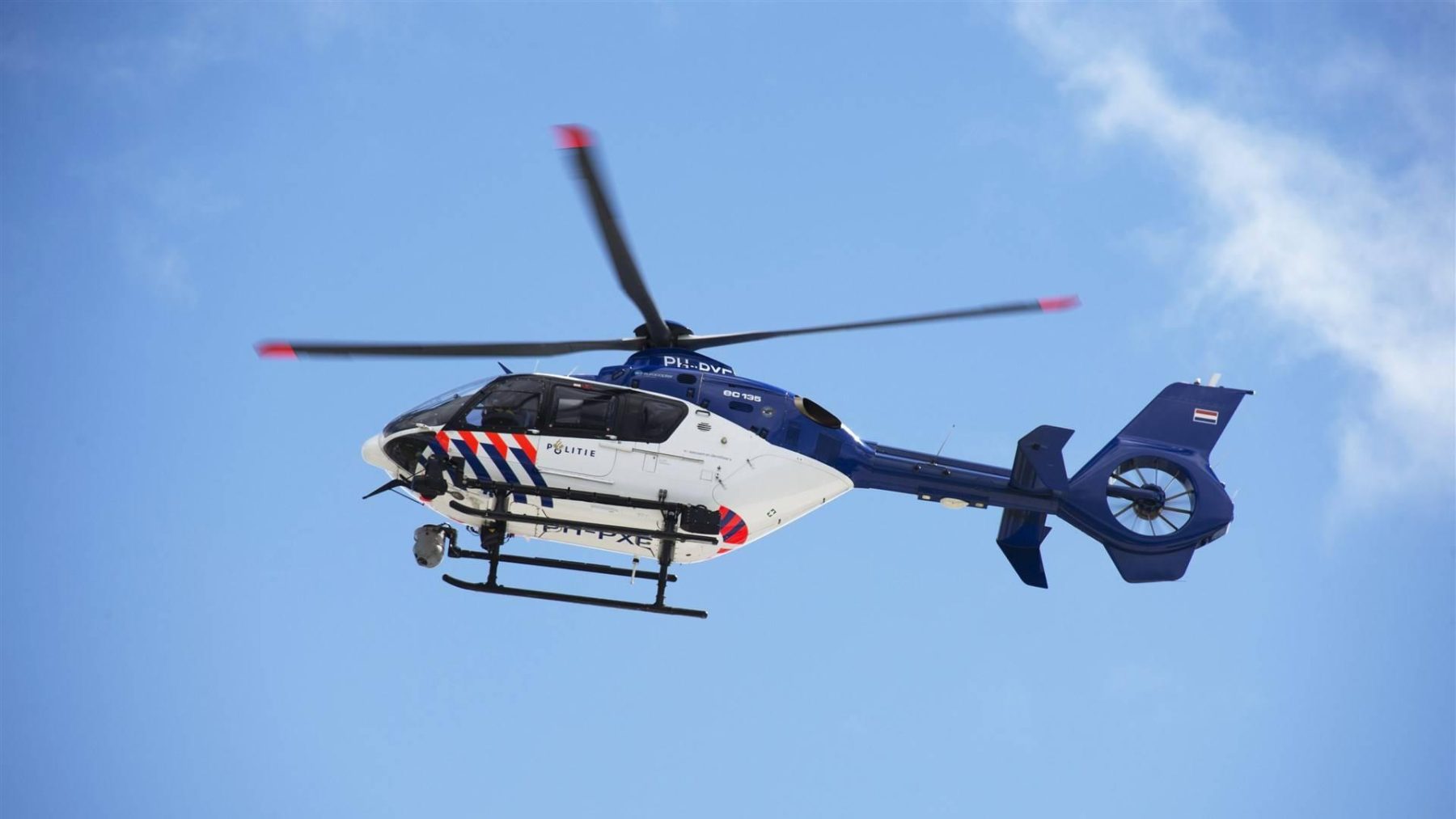 grote-zoekactie-in-zee-bij-strand-van-wassenaar
