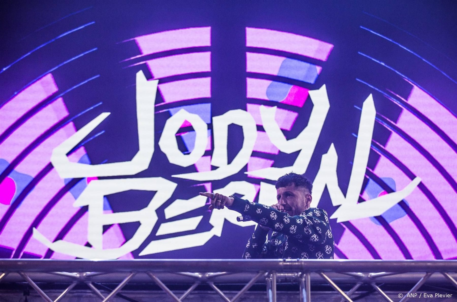 handgranaat gevonden op festival waar Jody Bernal optrad