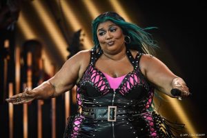 Thumbnail voor Ouch: Lizzo meer dan 150.000 Instagramvolgers kwijt na beschuldigingen