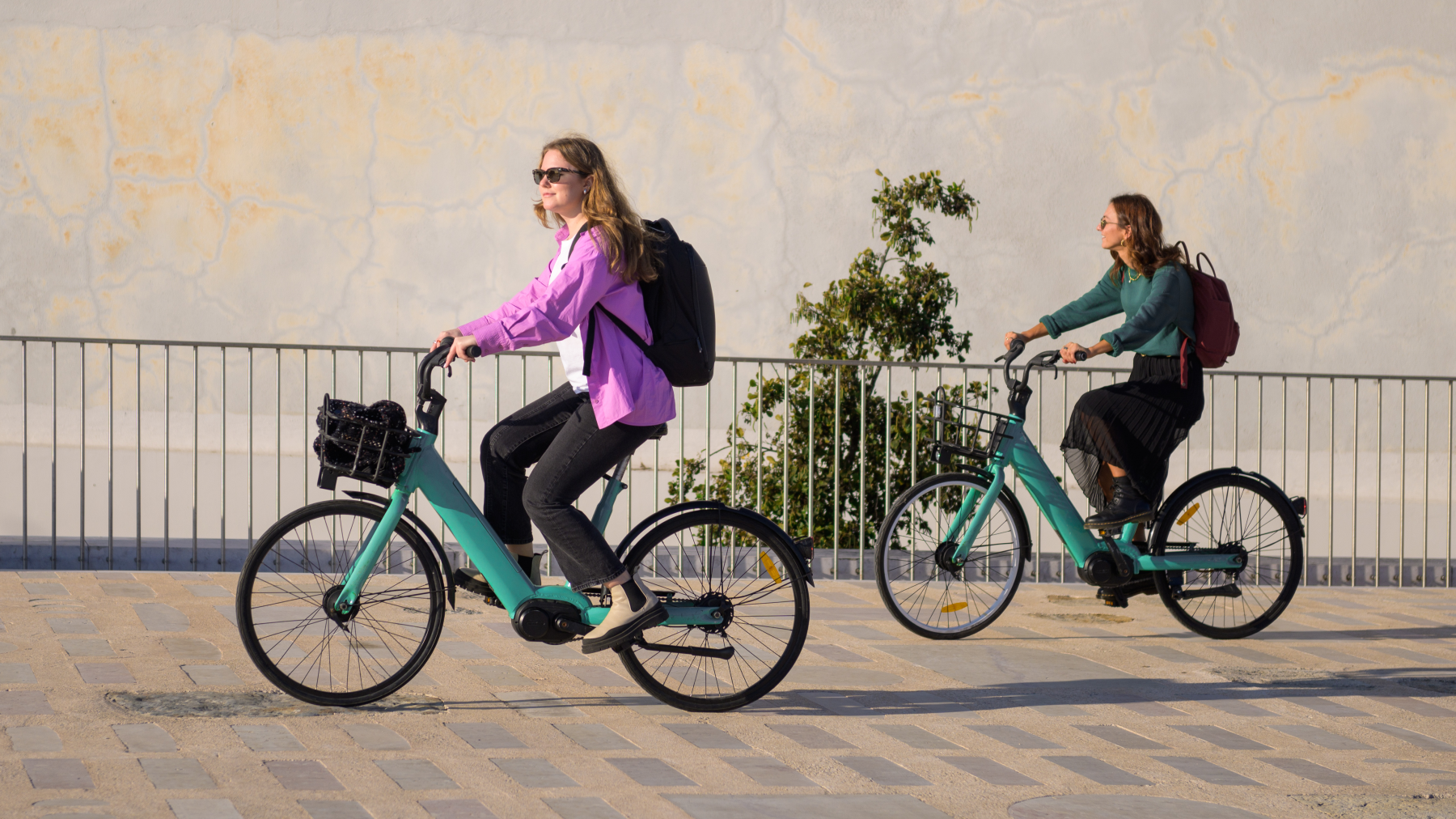 E-bike stuk goedkoper door uitpuilende voorraden