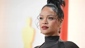 Thumbnail voor Rihanna brengt stijlvolle zwangerschapslijn uit: 'Moeders zijn ook sexy'