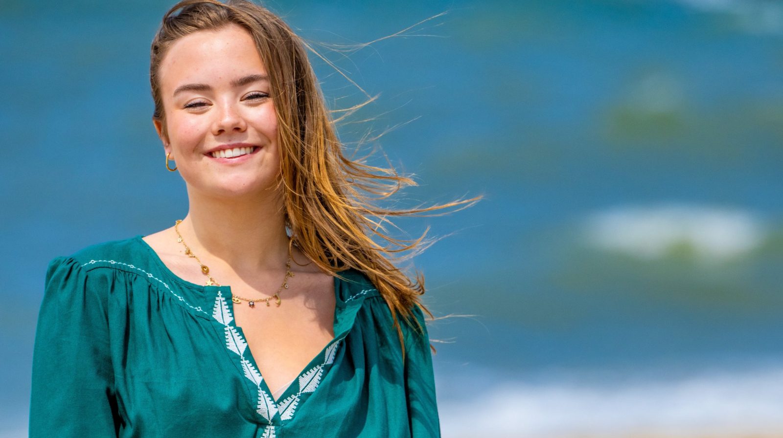 Koningspaar zwaait prinses Ariane uit bij kostschool Italië en deelt foto