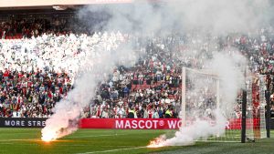 Thumbnail voor 'Dramatisch verloop' allerlaatste wens jongens van 14 en 17 die Ajax-Feyenoord wilden zien