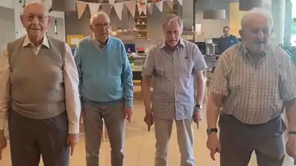 dansende opa's