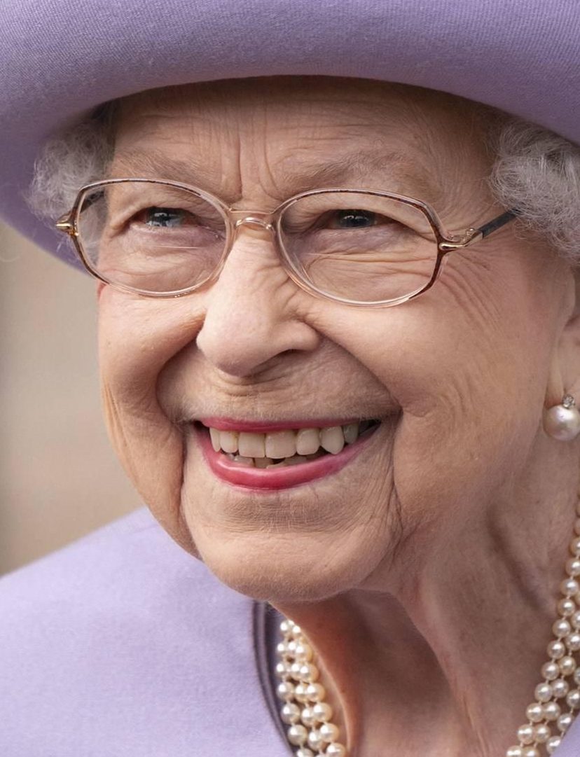 Queen Elizabeth moest vriendelijker praten tegen Paddington in sketch