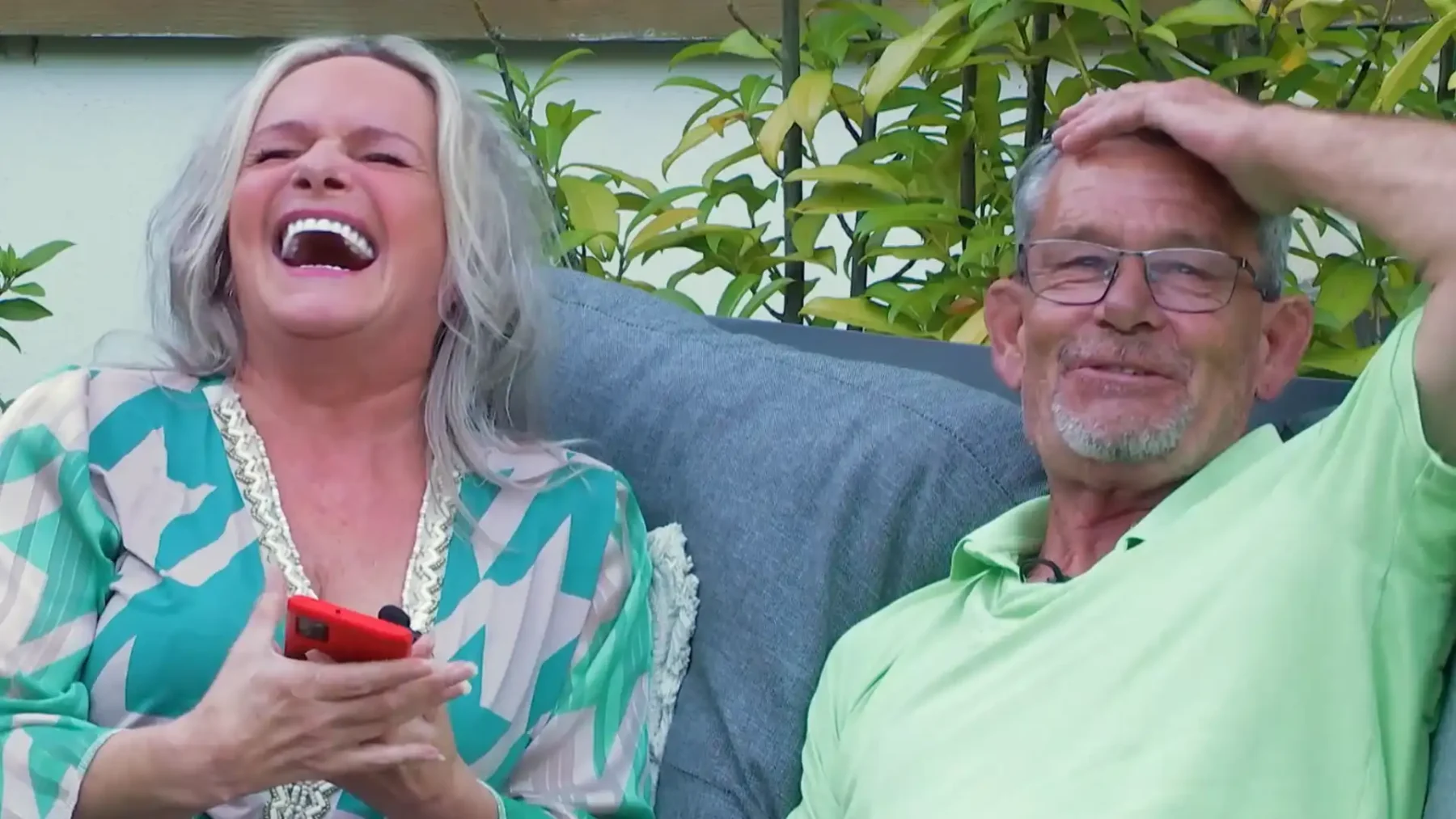 Screenshot van Marcel en Daniëlle in Lang Leve de Liefde