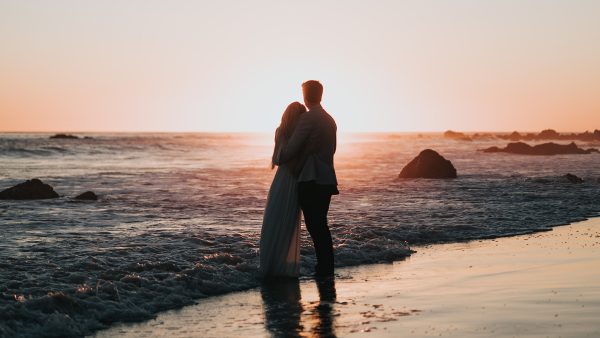 Duitse gynaecoloog verminkt zijn vrouw op huwelijksreis 'omdat de seks niet lukte'