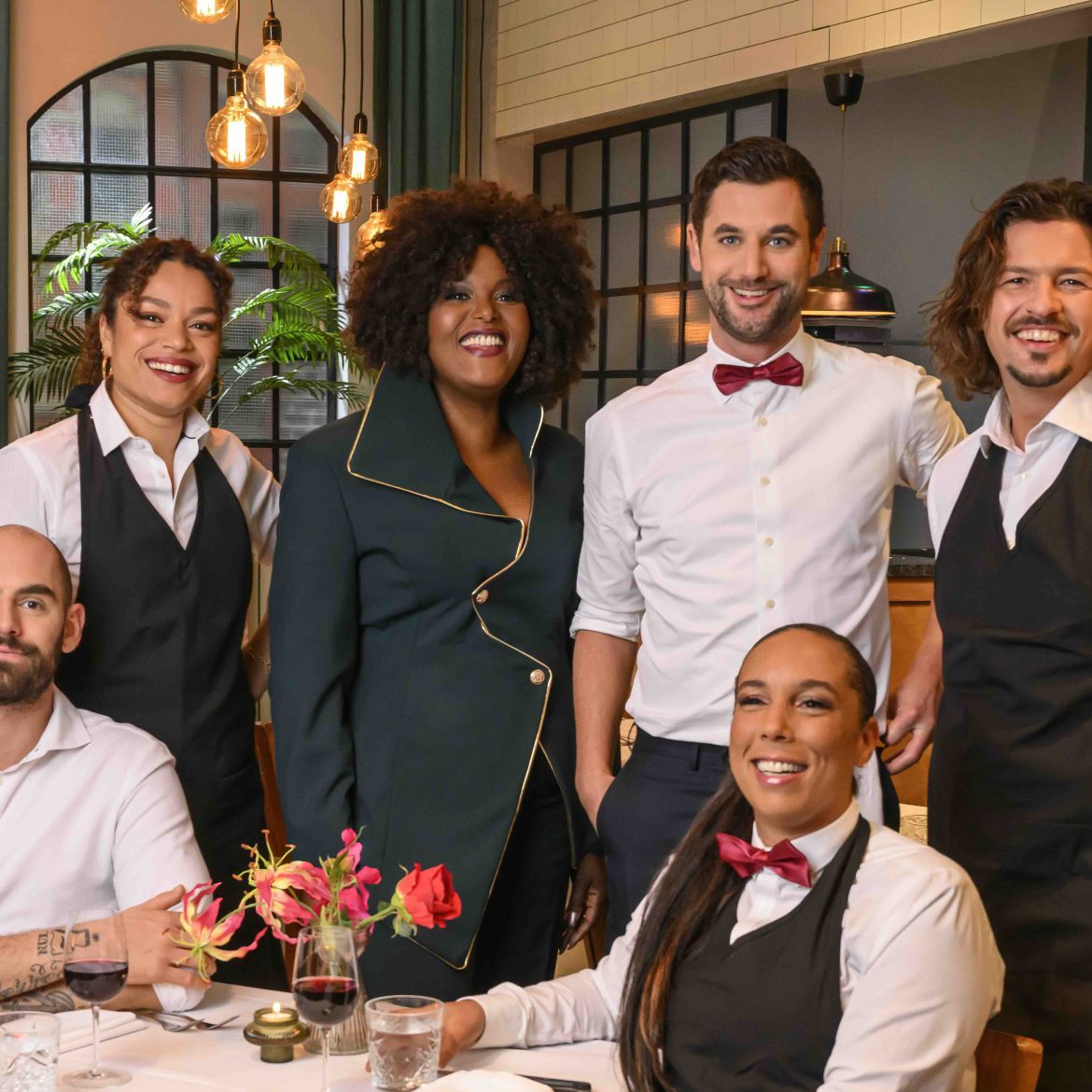 Politici op date met zwevende kiezer in speciale aflevering van 'First Dates'