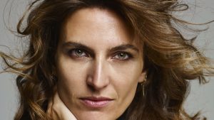 Thumbnail voor Anna Gimbrère over haar 'Wie is de Mol'-avontuur: 'Ik had veel brutaler moeten zijn'