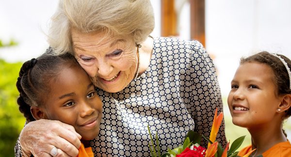 Eerste dag van bezoek prinses Beatrix aan Aruba