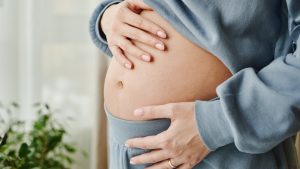 Thumbnail voor Gezondheidsraad wil screening van erfelijke aandoeningen voor alle mensen met kinderwens