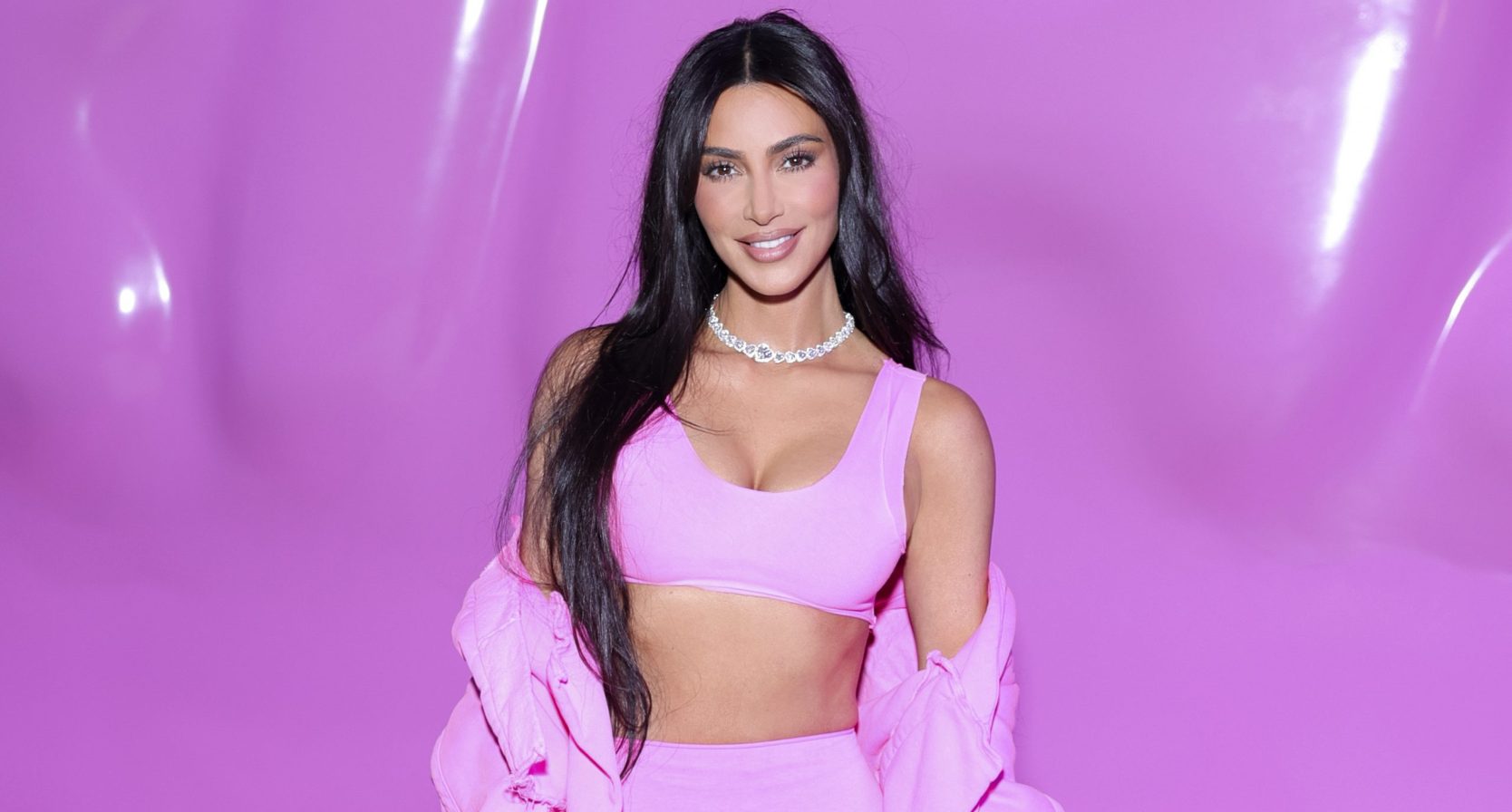 KIM KARDASHIAN SKIMS