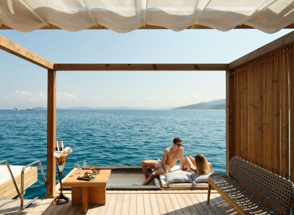 Voyage Hotel