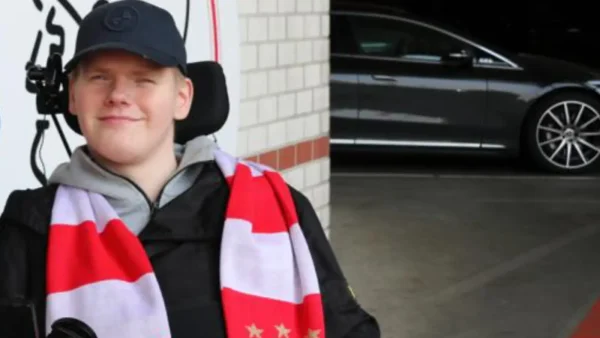 Tijs sprong in ondiep water en kreeg een dwarslaesie