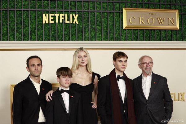 Netflix vertoont eerste beelden van laatste deel 'The Crown', vroegere perschef Buckingham Palace noemt scènes onzin