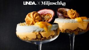 Thumbnail voor Je favoriete cocktail als dessert? Miljuschka maakt een Pornstar Martini cheesecake-toetje