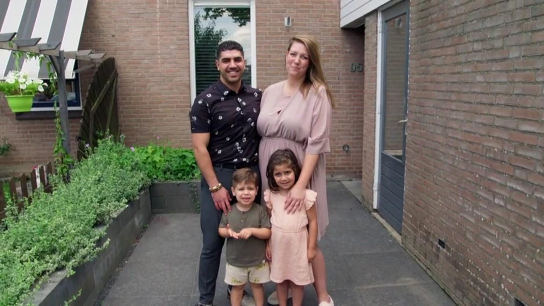 Maaike en Ahmed zouden graag groter wonen in 'Kopen of Slopen'