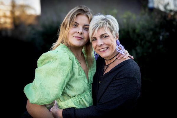 Laurentien en Eloise door Patrick van Katwijk