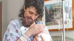 Thumbnail voor Anita had HELLP-syndroom, haar baby RS-virus: 'Eerst was het bij mij kantje boord, daarna bij Bodin'