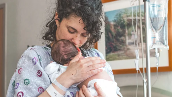 Anita had het HELLP-syndroom, haar baby het RS-virus: 'Eerst was het bij mij kantje boord, daarna bij Bodin'